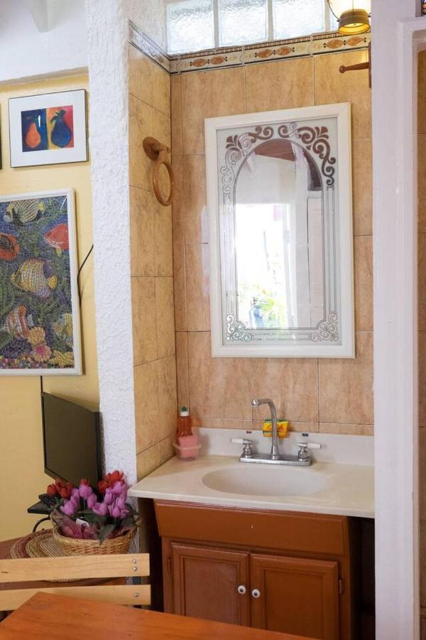 Greek Cottage Playas De ติฮัวนา ภายนอก รูปภาพ